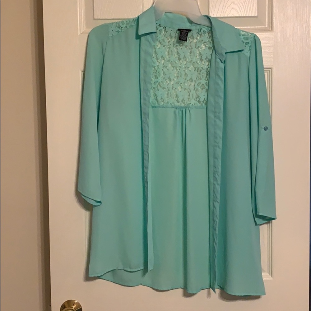 Rarely worn Rue 21 top